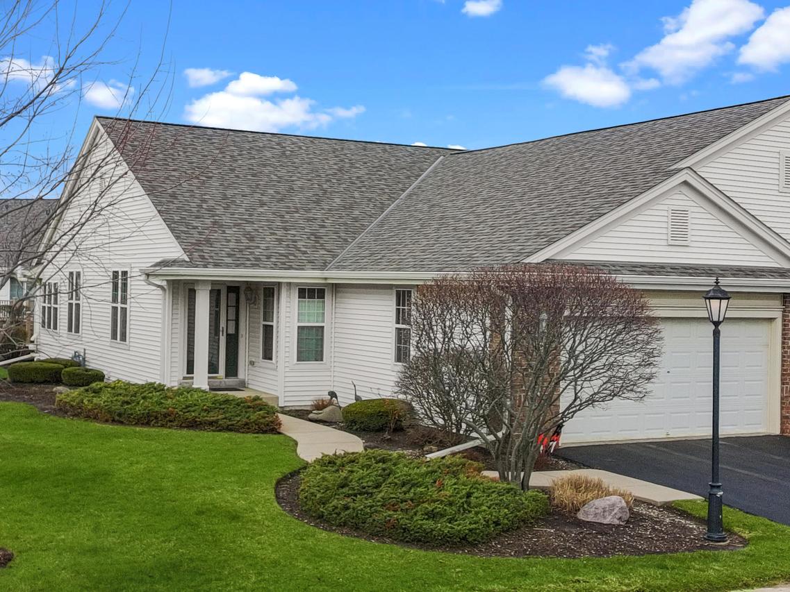 439 Clover St, Elkhorn, WI 53121