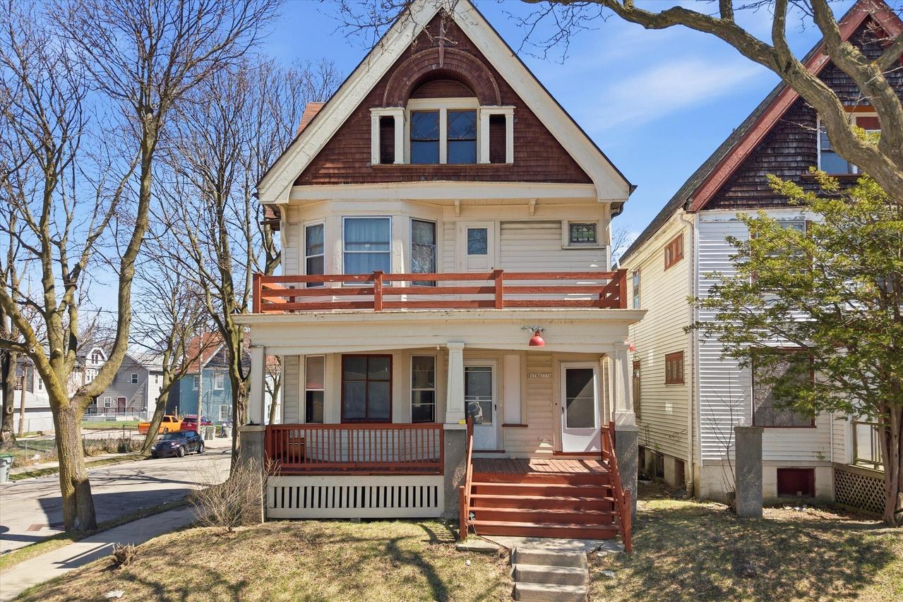 3176 N Richards St #3178, Milwaukee, WI 53212