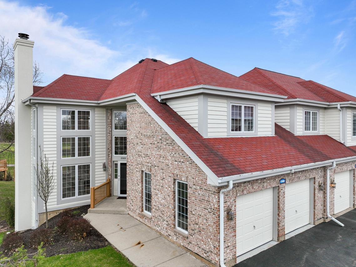 1568 Highland Dr #8-69, Geneva, WI 53147