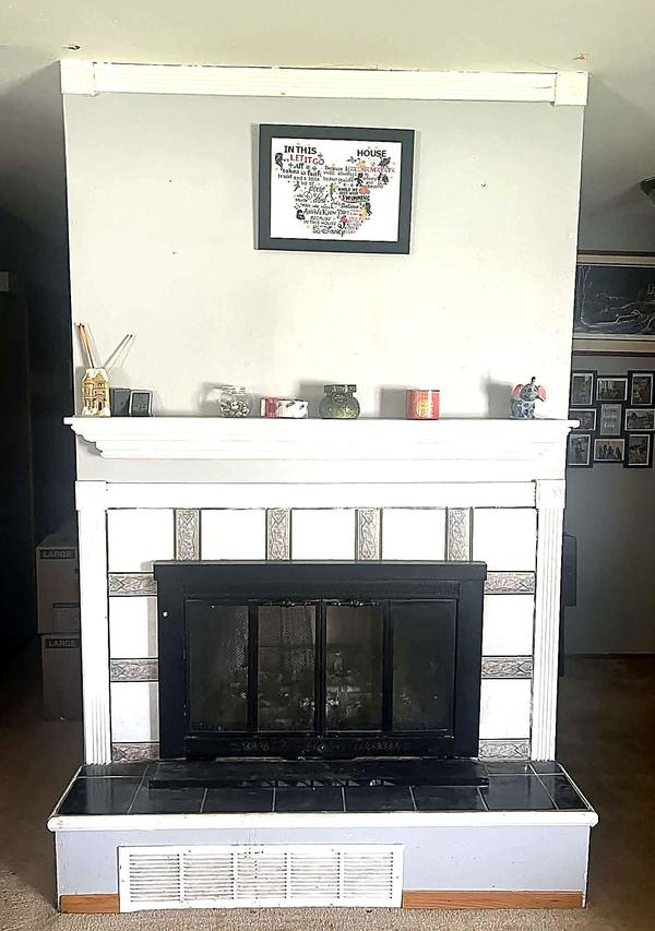 3701 W Bridge St, Greenfield, WI 53221