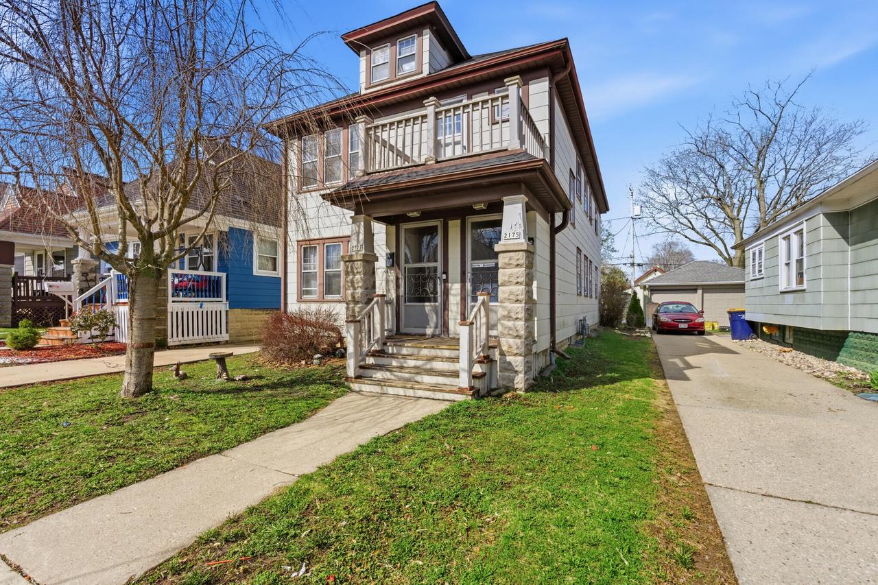 2175 S 89th St #2177, West Allis, WI 53227