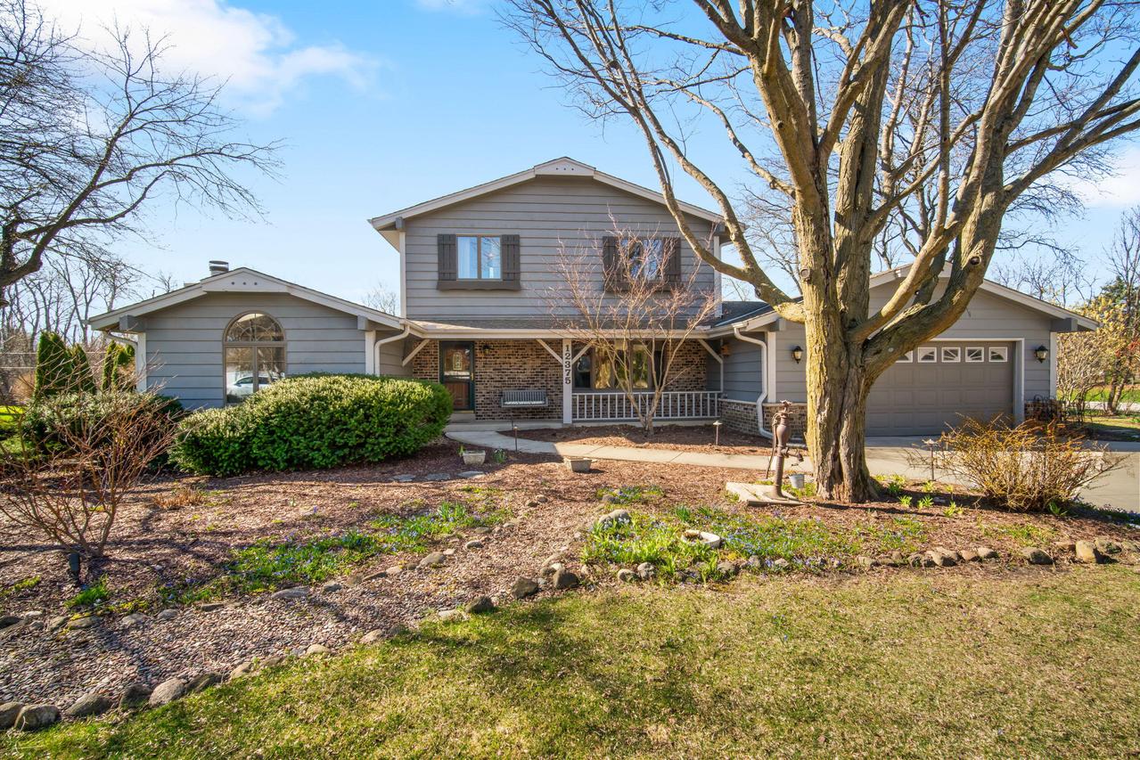 12375 W Holmes Ave, Greenfield, WI 53228