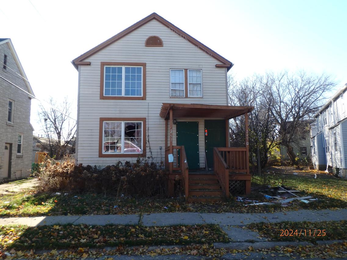 2457 W Congress St #2459, Milwaukee, WI 53209