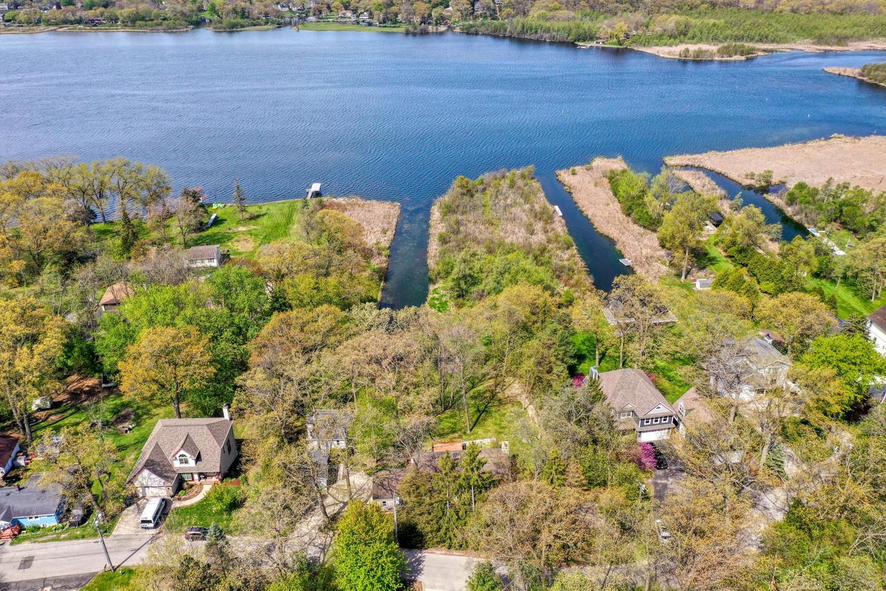 3513 Ridge Dr #3507, Delafield, WI 53029
