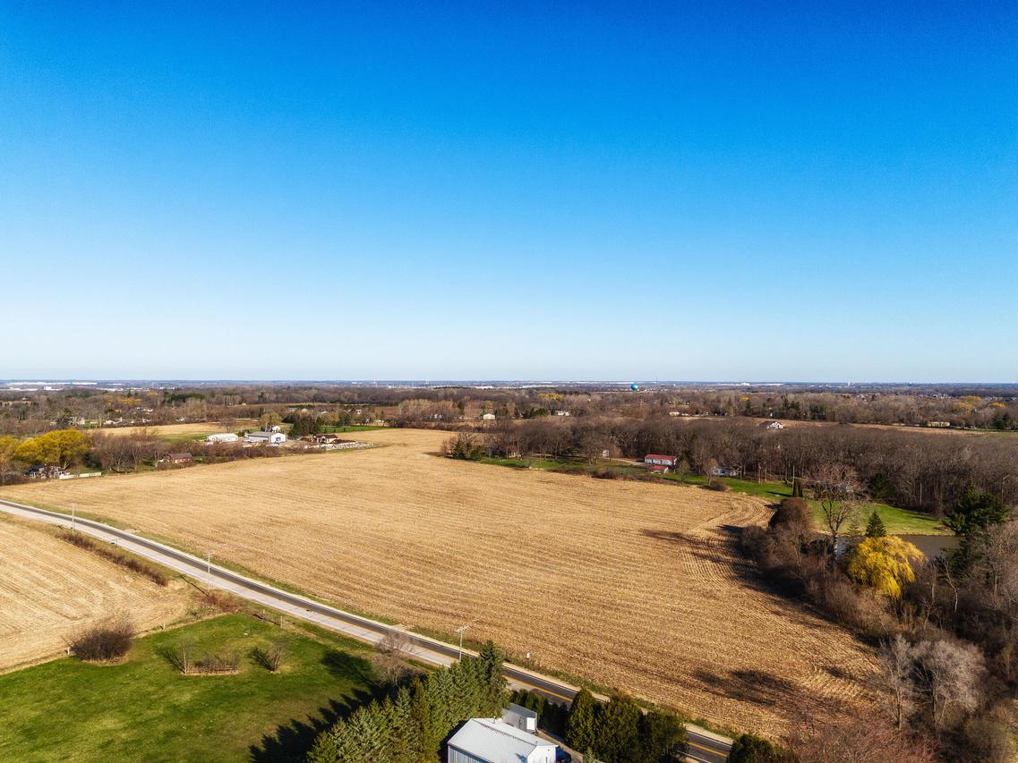 4700 116th St, Pleasant Prairie, WI 53158