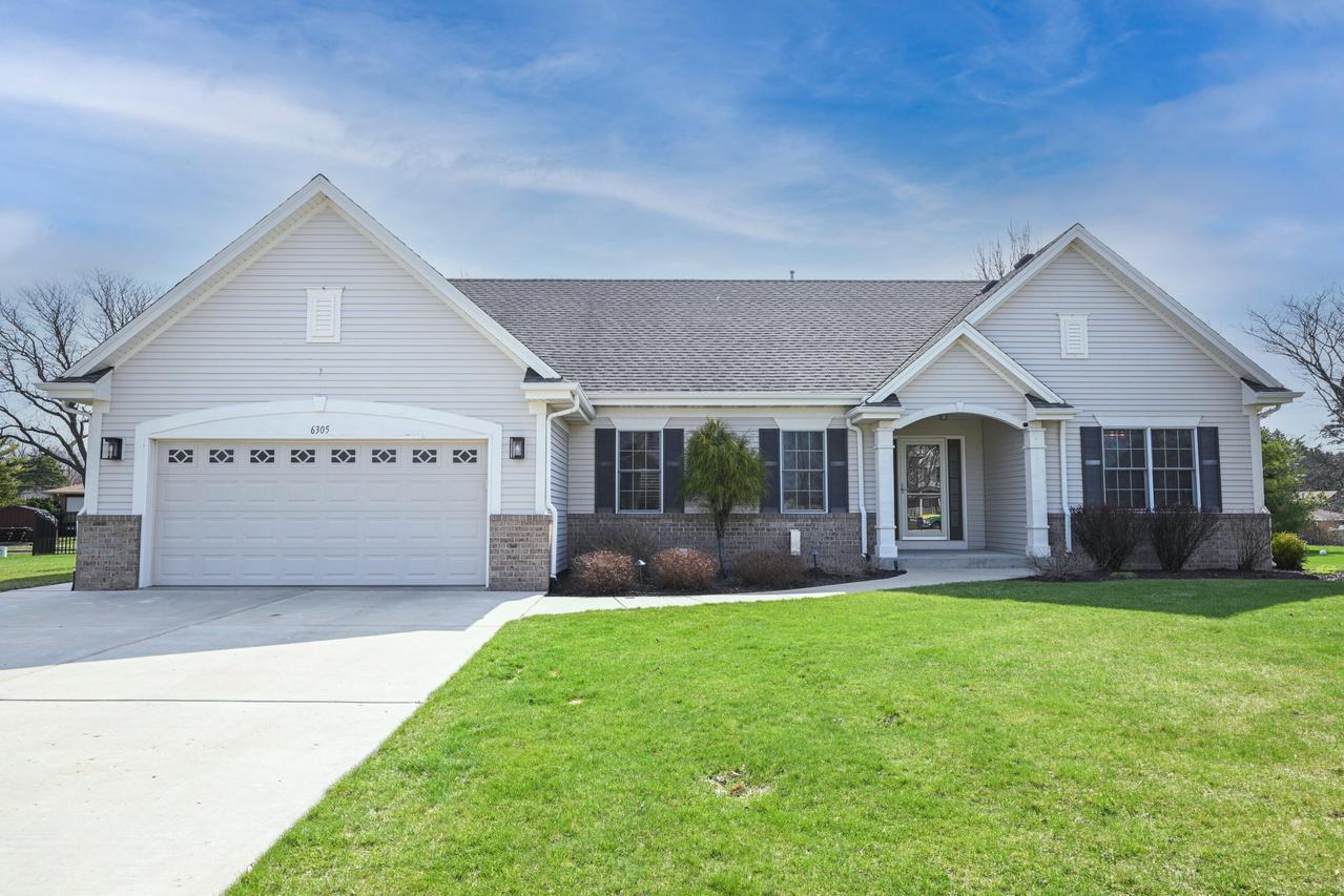 6305 Cedarhedge Dr, Mount Pleasant, WI 53406