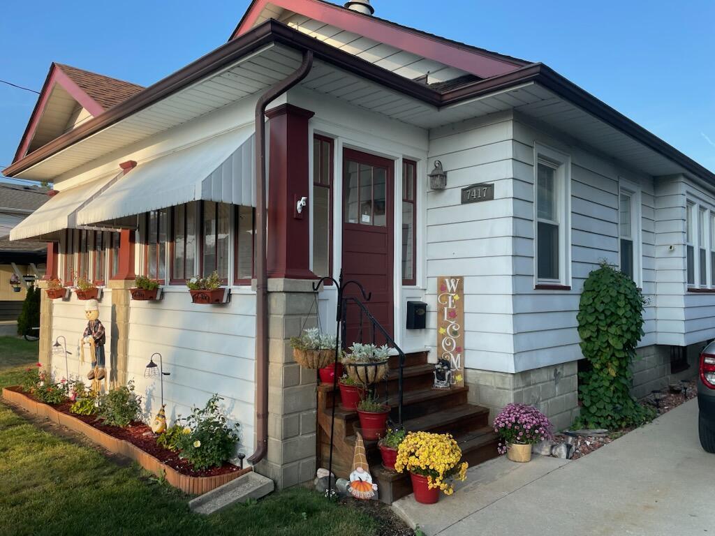 7417 28th Ave, Kenosha, WI 53143
