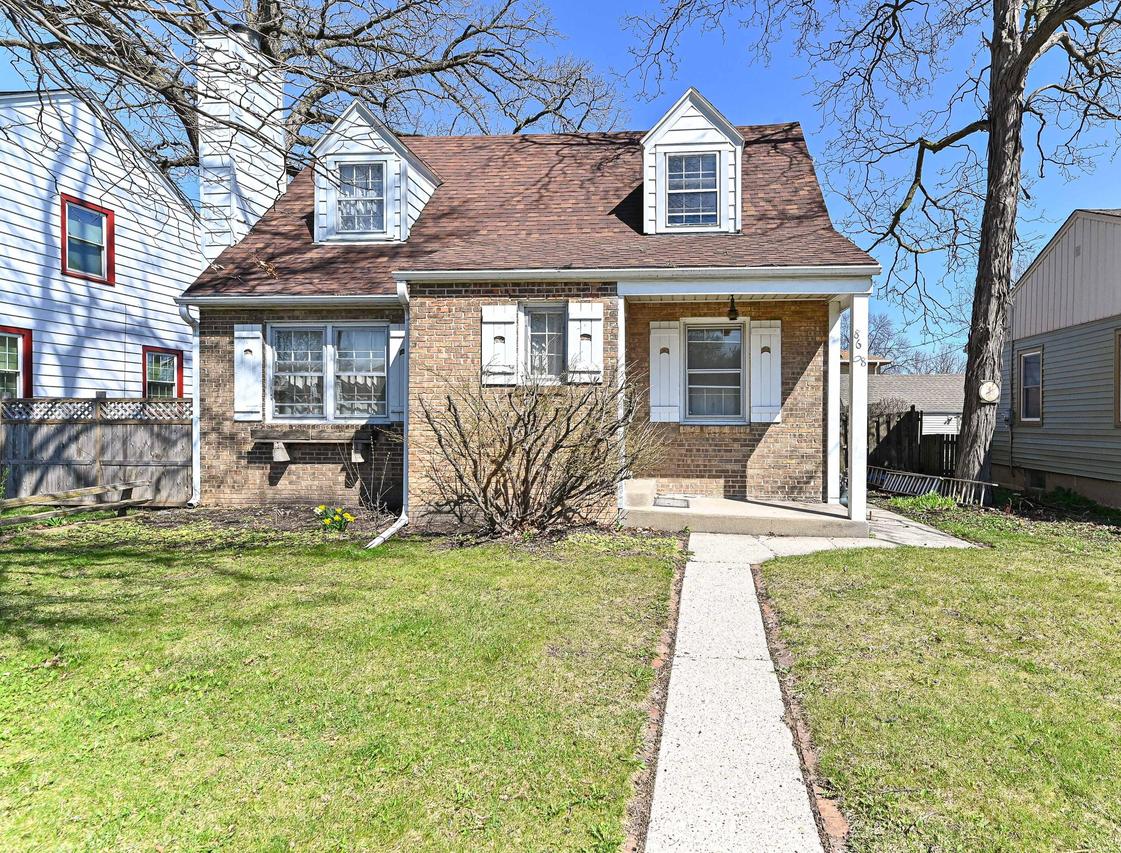 8608 W Burleigh St, Milwaukee, WI 53222