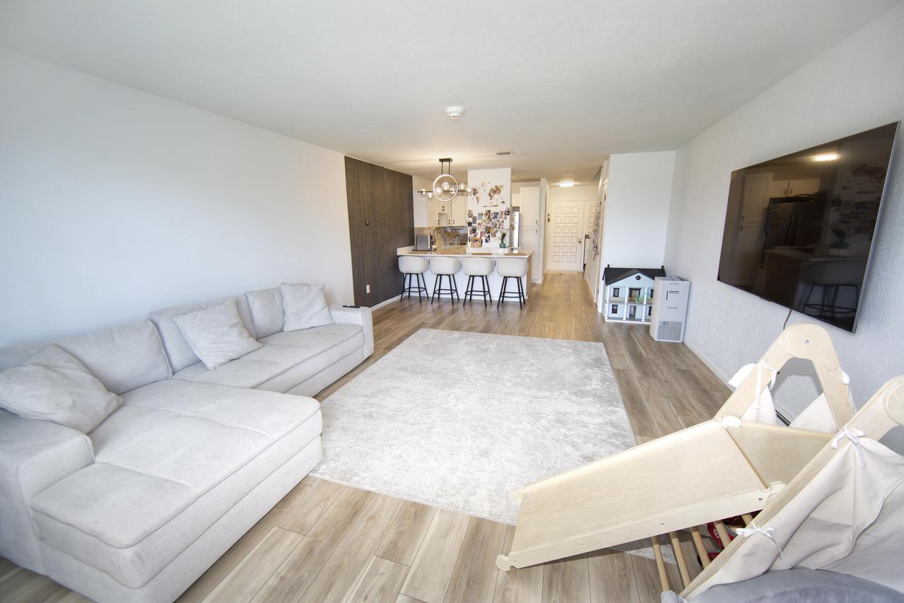 4050 W Rivers Edge Cir #22, Brown Deer, WI 53209