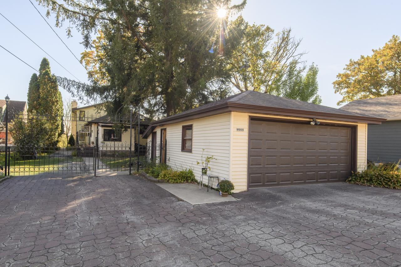 W969 Miramar Dr, East Troy, WI 53120