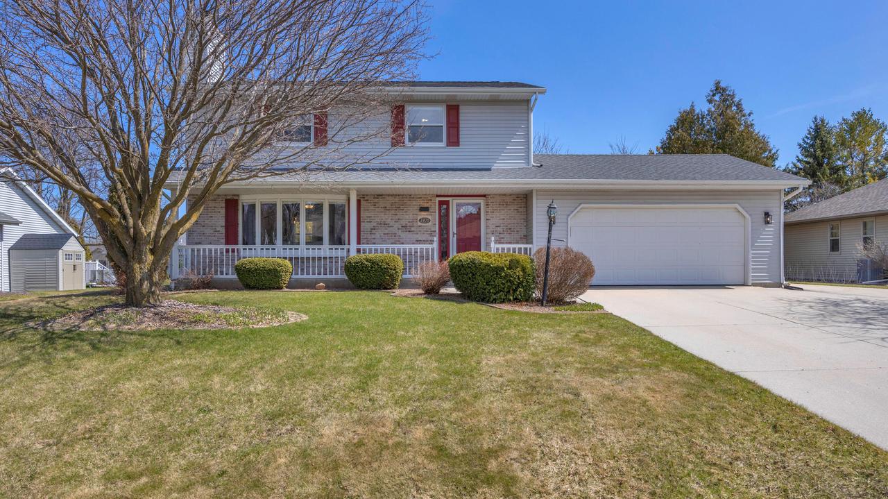 3415 N 49th Pl, Sheboygan, WI 53083