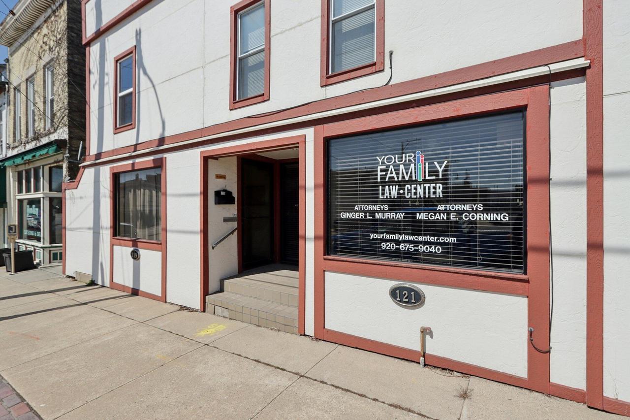 119 E Racine St, Jefferson, WI 53549