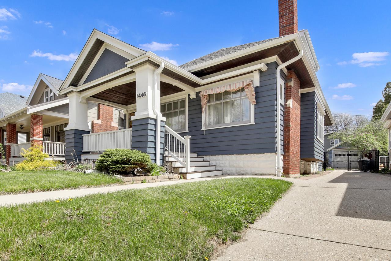 1446 N 52nd St, Milwaukee, WI 53208