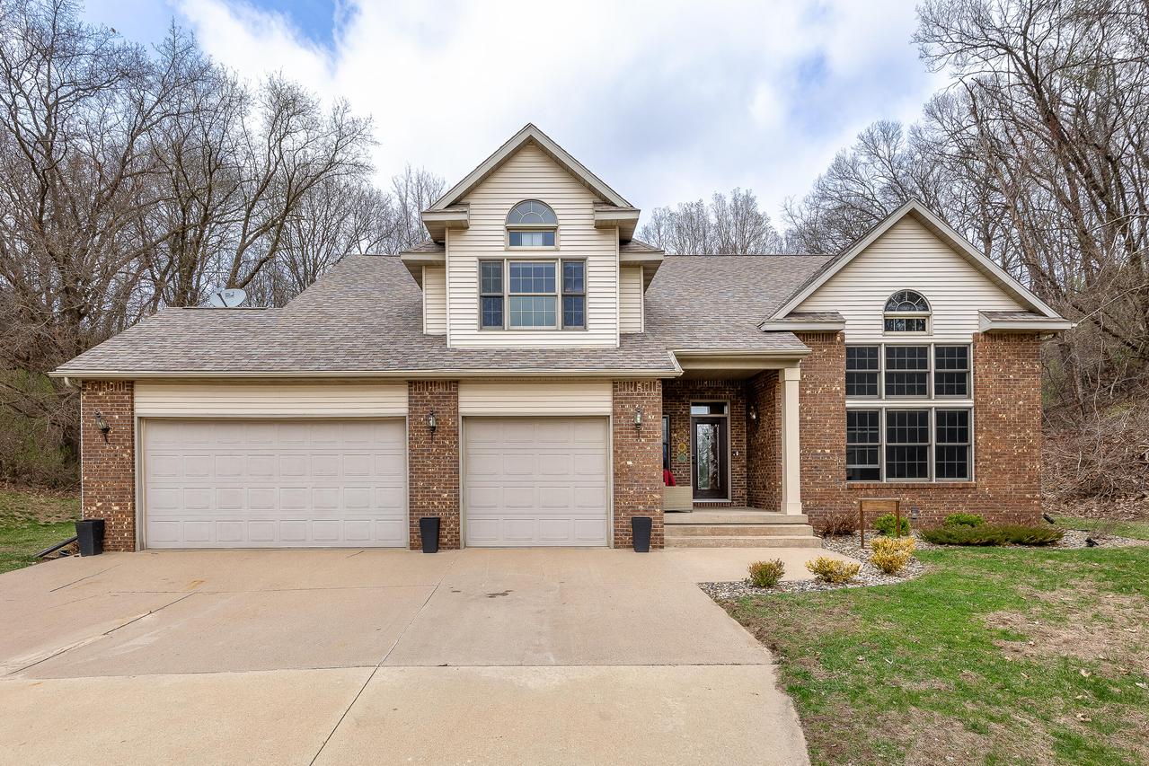 14812 Hibiscus Rd, Tomah, WI 54660