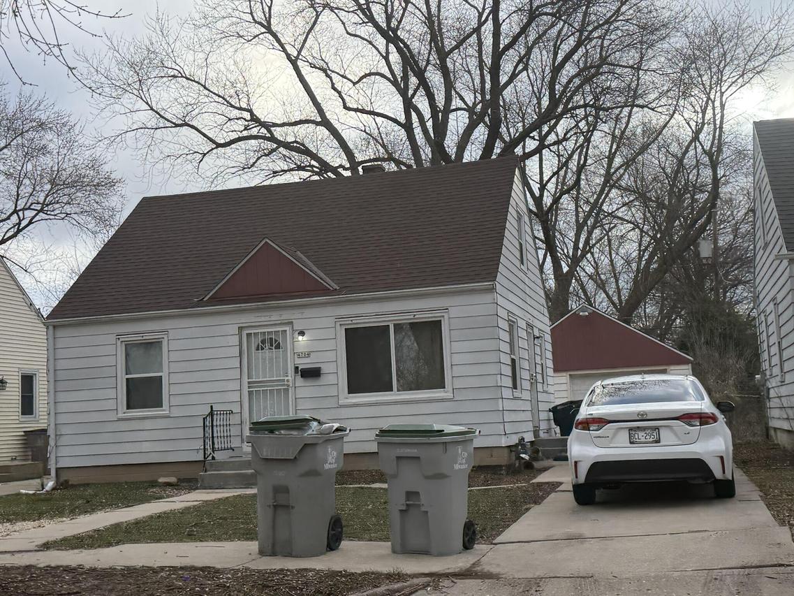 4704 N 46th St, Milwaukee, WI 53218