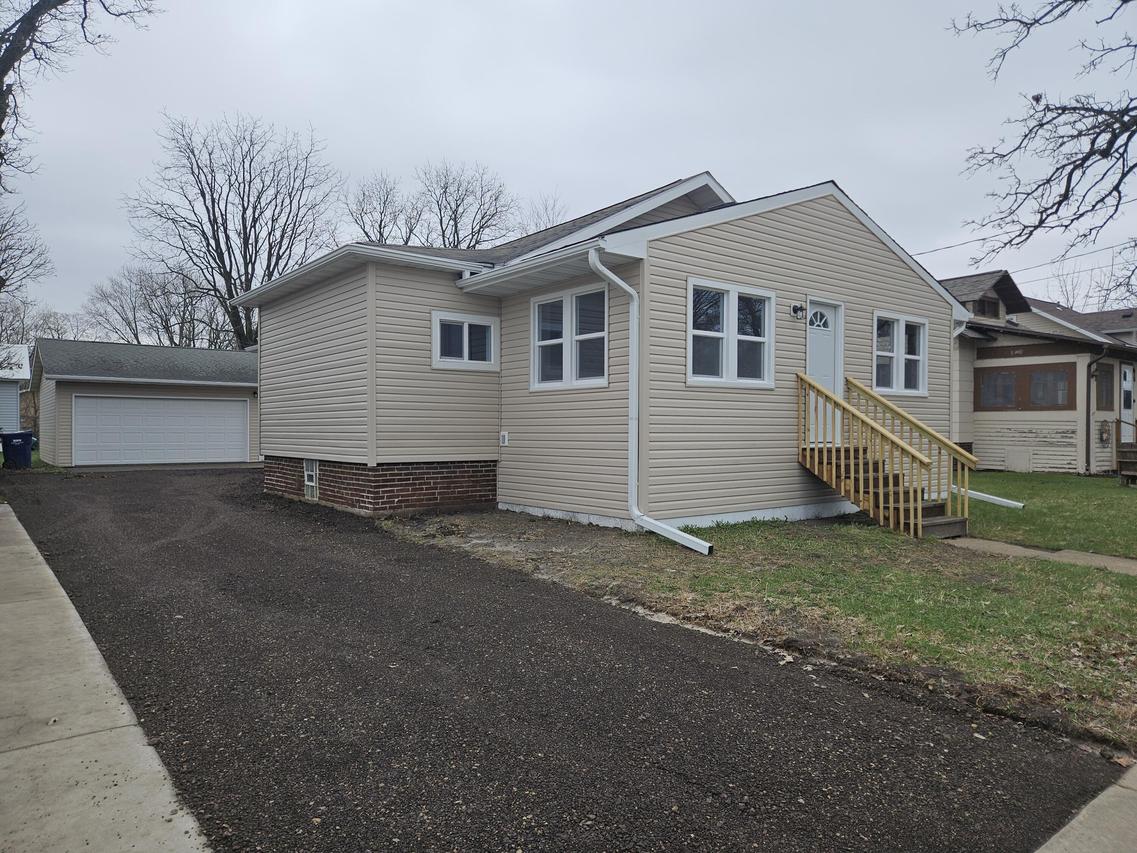 505 East Ave., Sparta, WI 54656