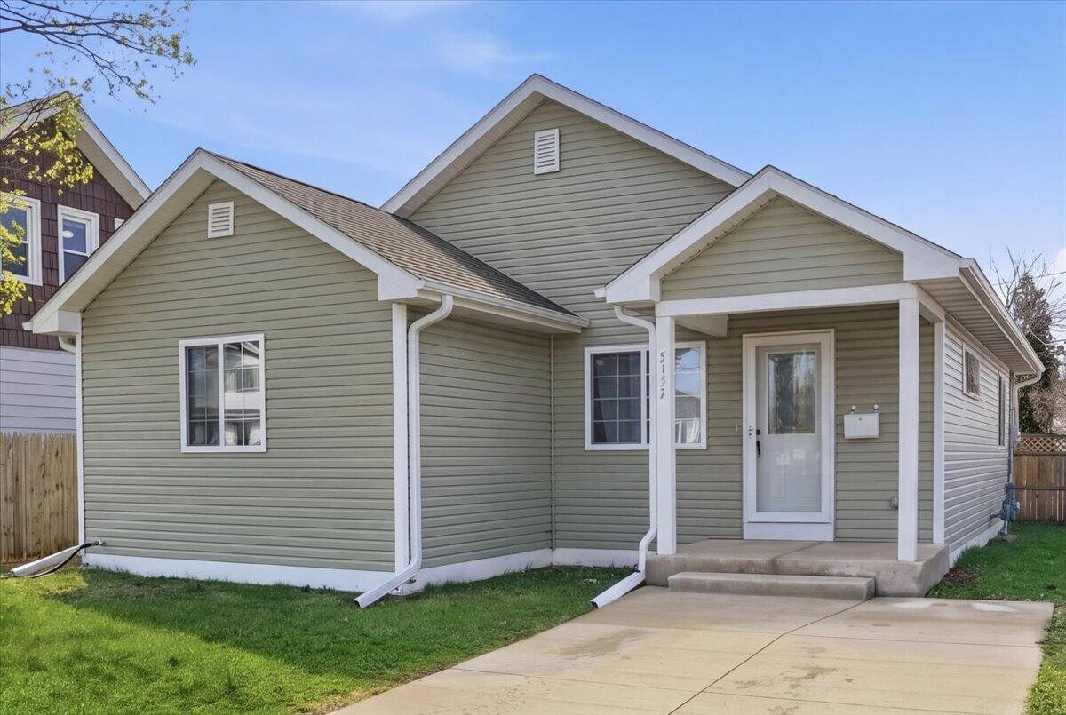 2127 27th St, Kenosha, WI 53140