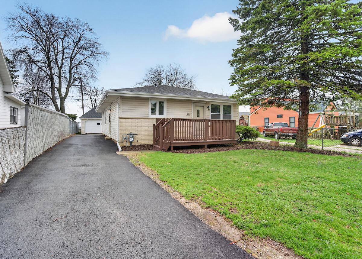 3611 Sheridan Rd, Mount Pleasant, WI 53403