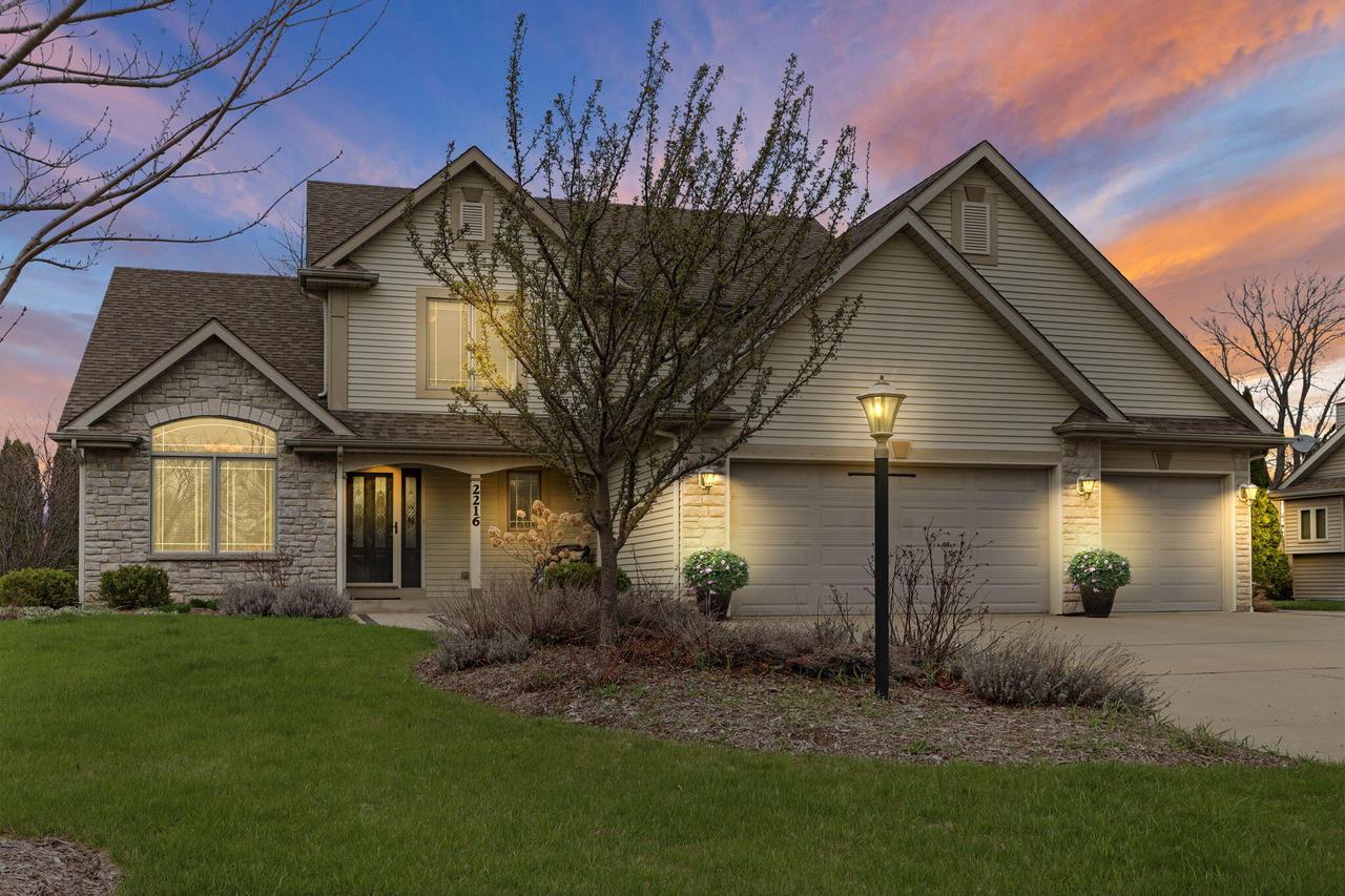 2216 11th St, Somers, WI 53140