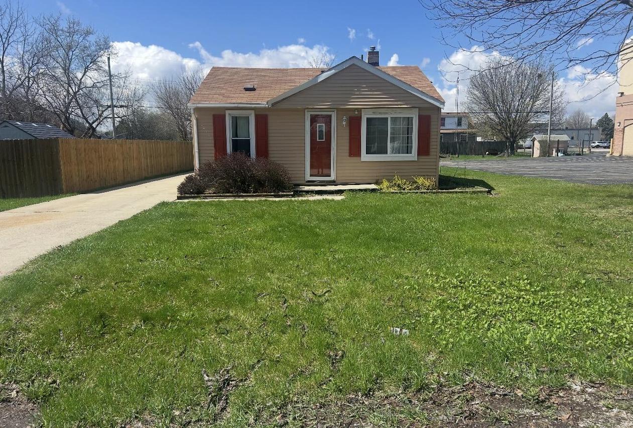 3030 Gates St, Mount Pleasant, WI 53403