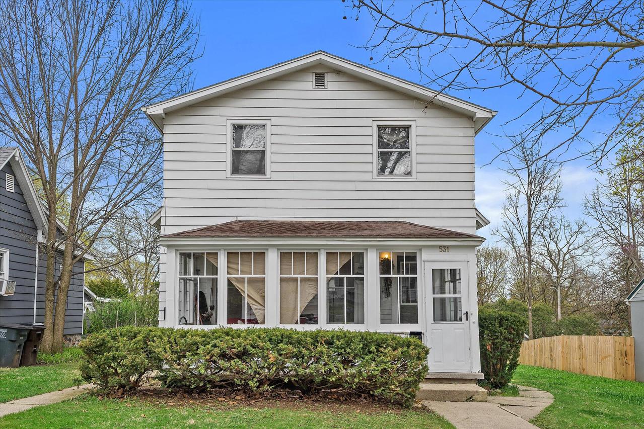 531 Fremont St, Lake Geneva, WI 53147