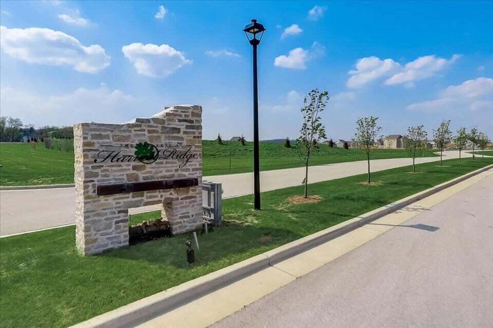 N58W27409 Orchard Hill Ct Lt 28 Ct, Lisbon, WI 53089