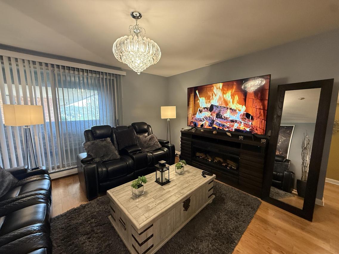 4155 W Rivers Edge Cir #13, Brown Deer, WI 53209