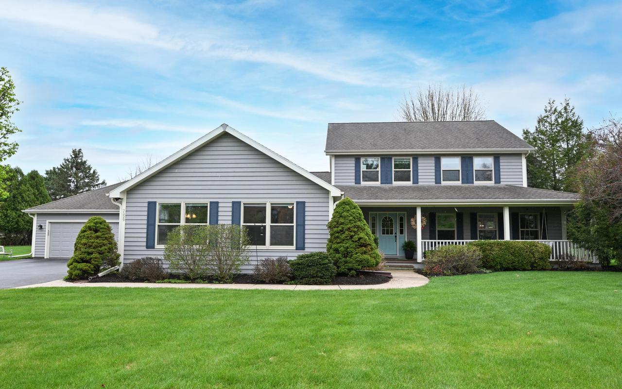 2529 Countryside Dr, Delavan, WI 53115
