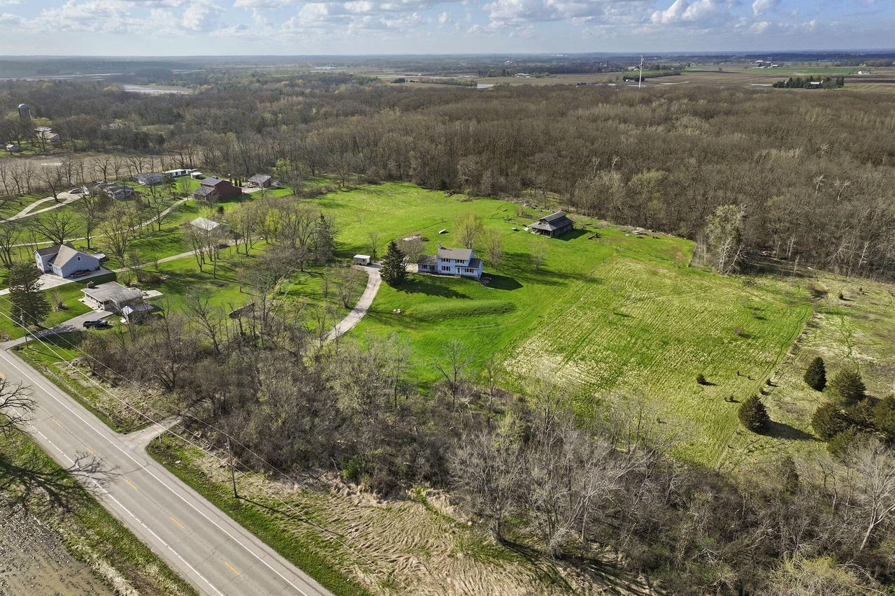 26326 Durand Ave, Dover, WI 53139