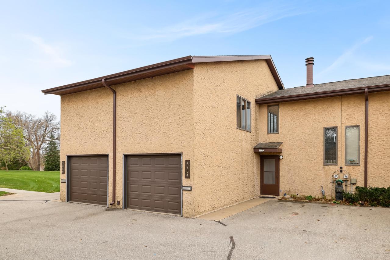 3354 East Ave, La Crosse, WI 54601