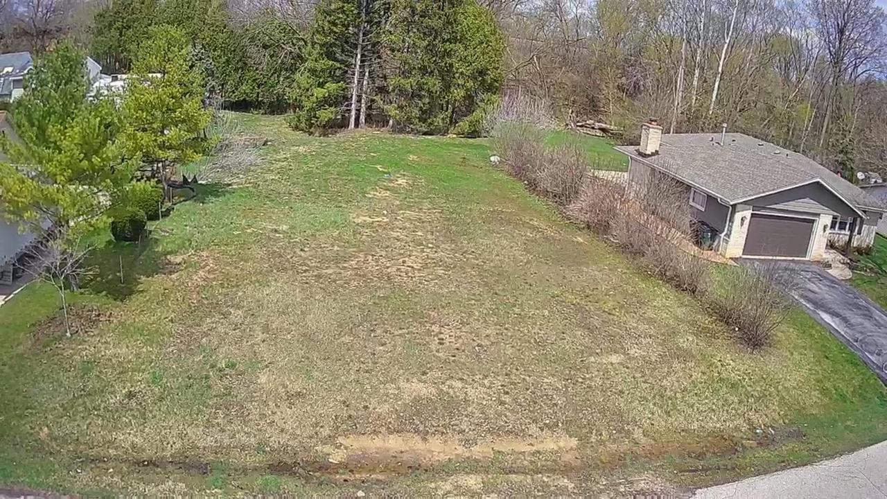 1200 W Glen River, Glendale, WI 53217