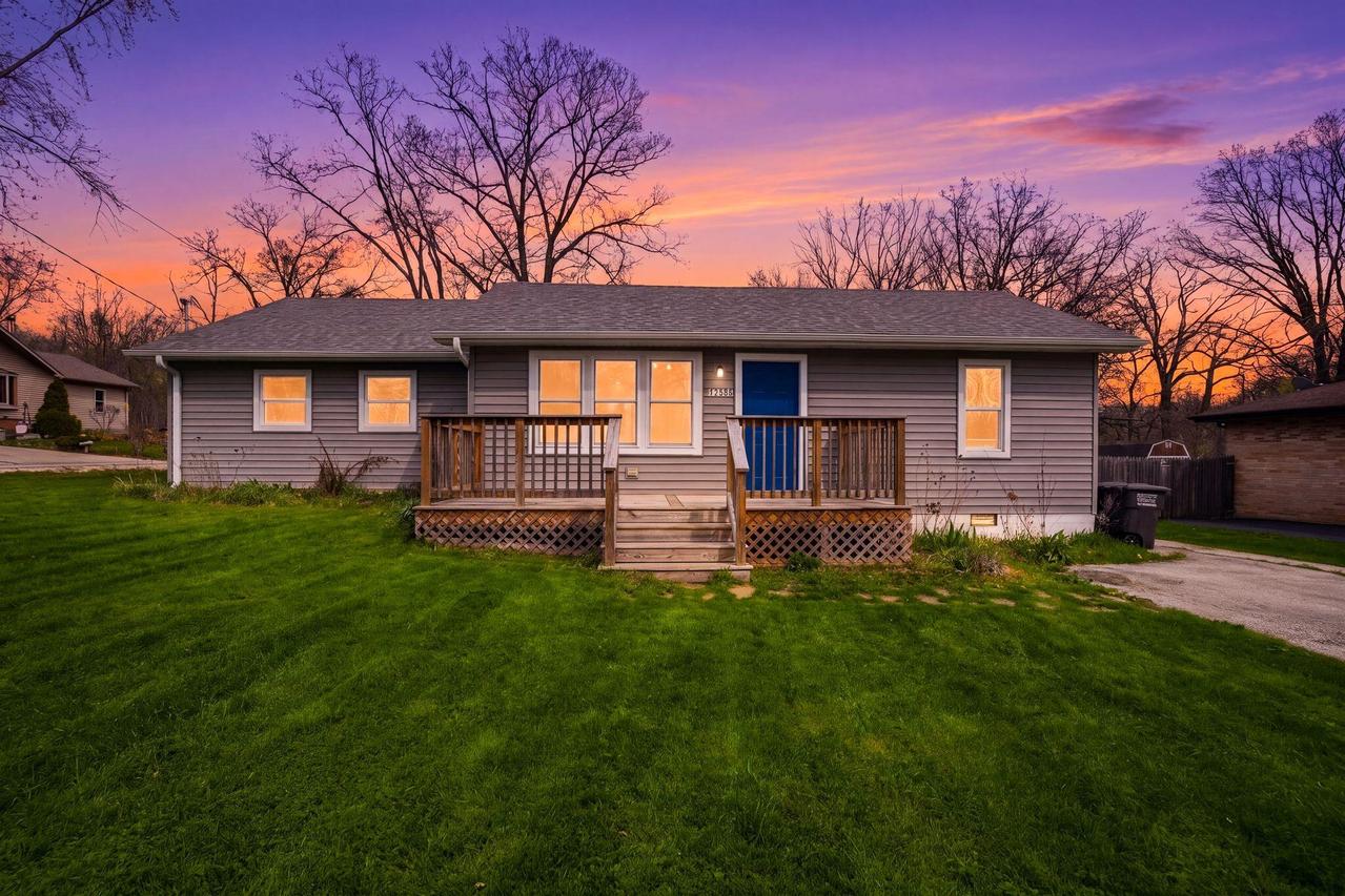 7705 241st Ave, Paddock Lake, WI 53168