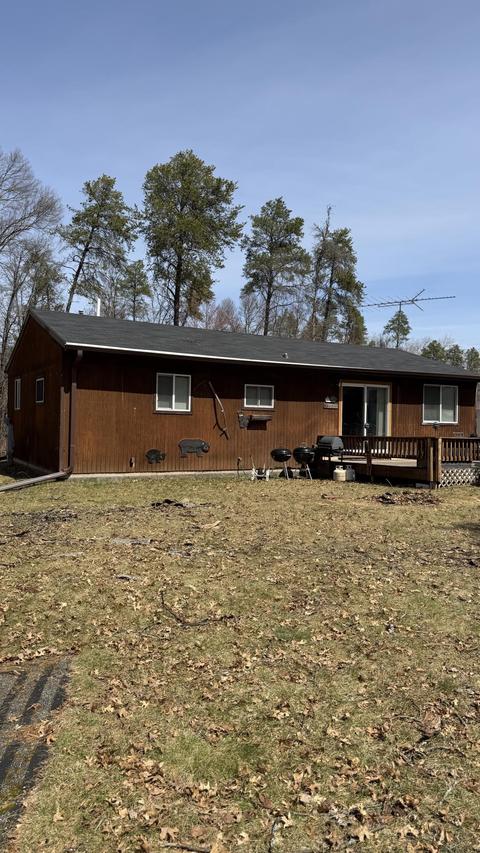 W12560 Handsaw Rd, Stephenson, WI 54114