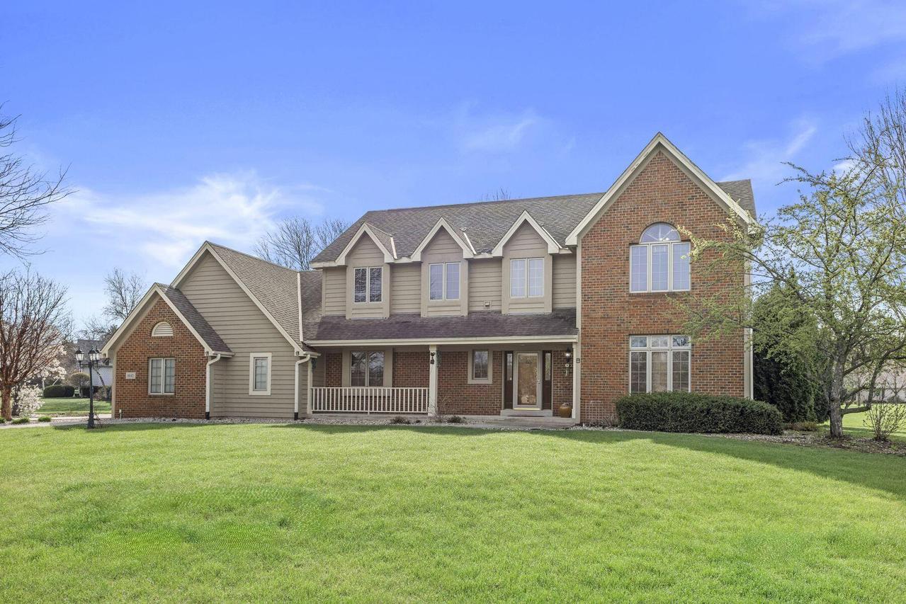 6645 Fieldstone Ct, Caledonia, WI 53402