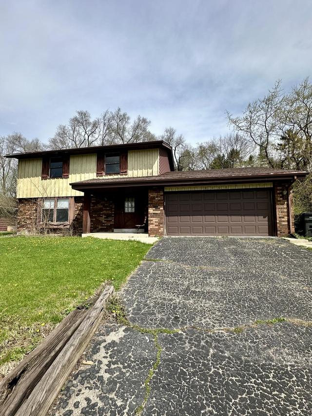 8008 Gina Dr, Mount Pleasant, WI 53406