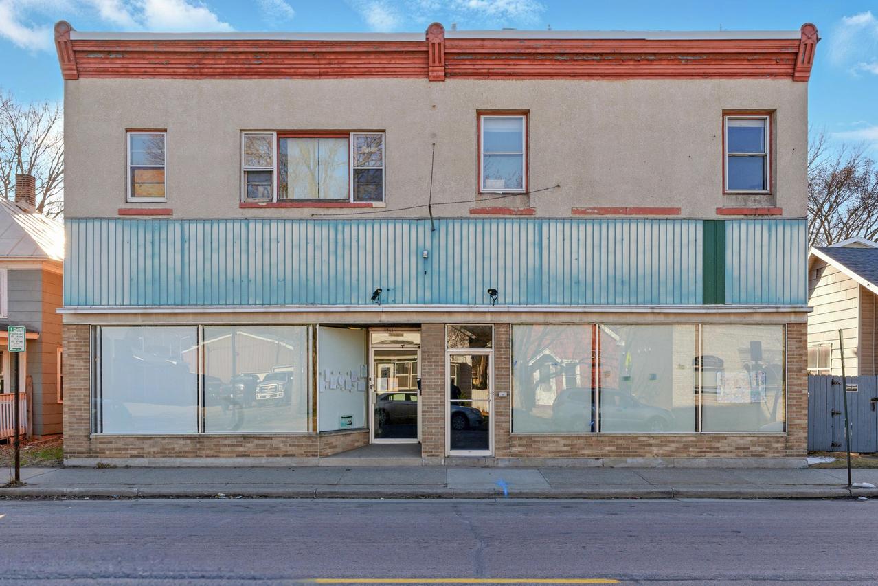 1711 George St, La Crosse, WI 54603