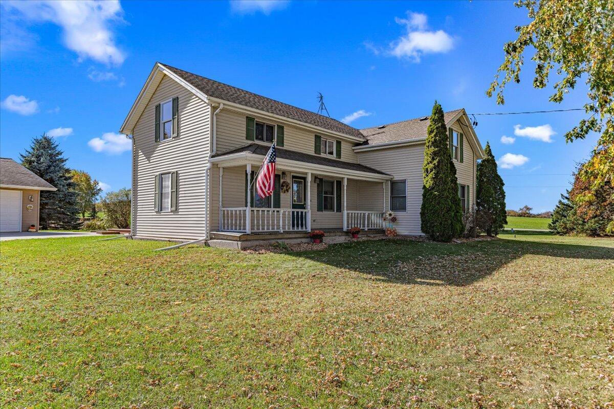 W5689 W County Rd., Sherman, WI 53001