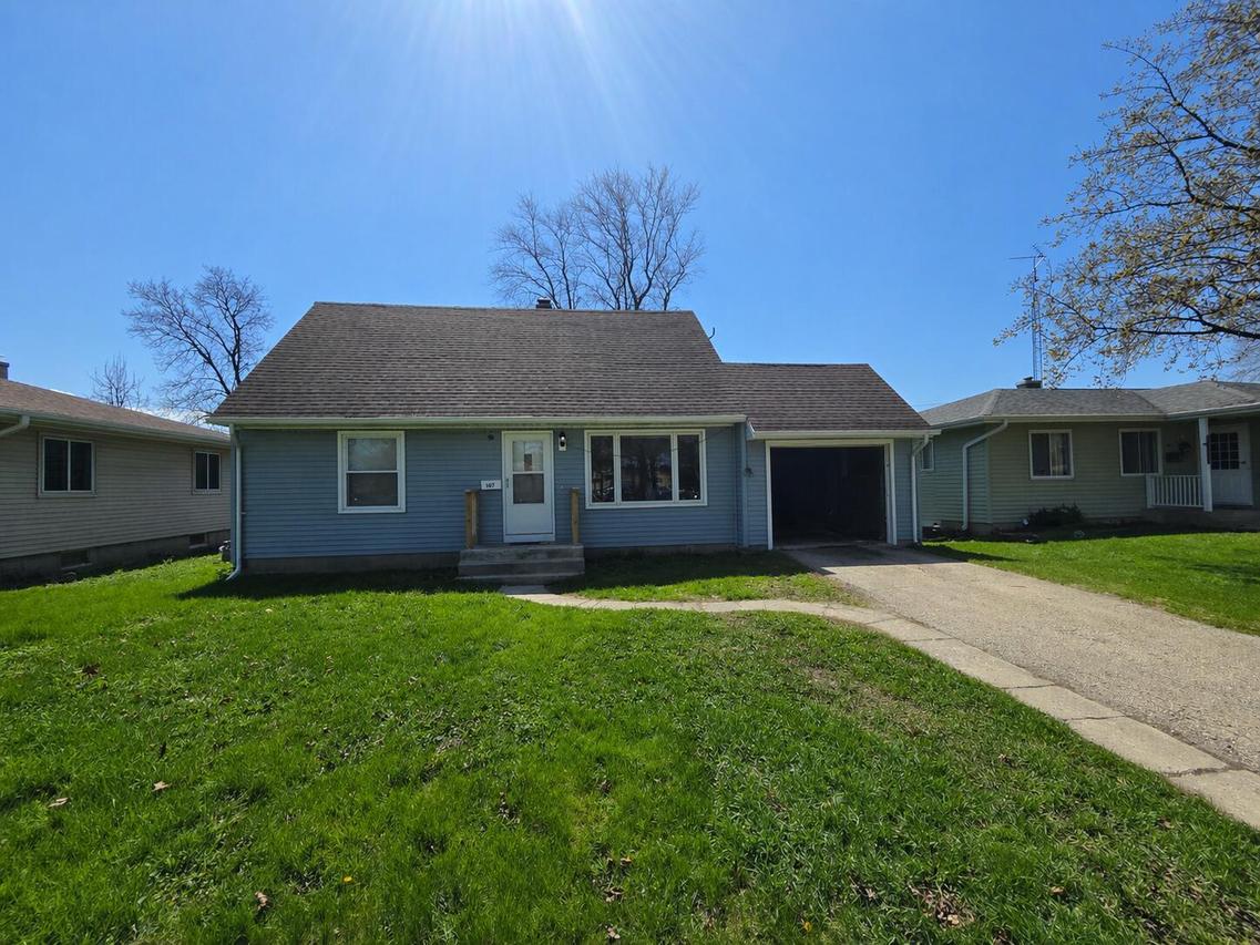 307 Stone St, Beaver Dam, WI 53916