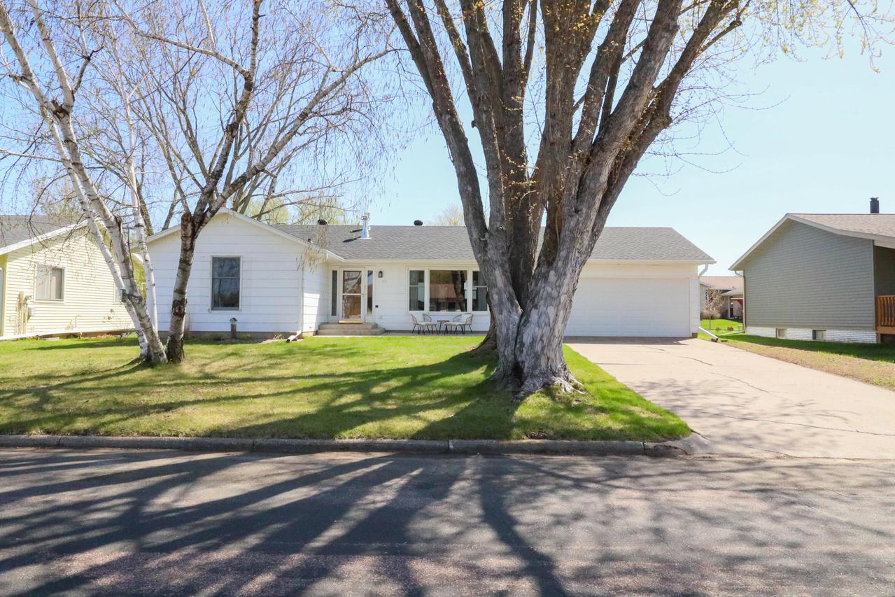 214 Oak St, Stoddard, WI 54658