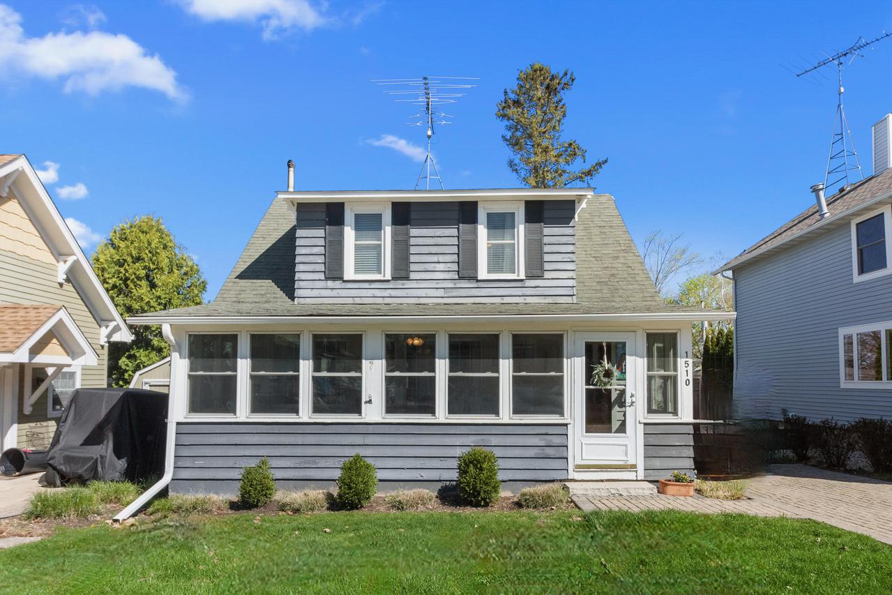 1510 State St, Delavan, WI 53115