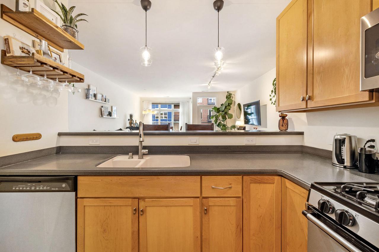 1915 N Water St. #400, Milwaukee, WI 53202