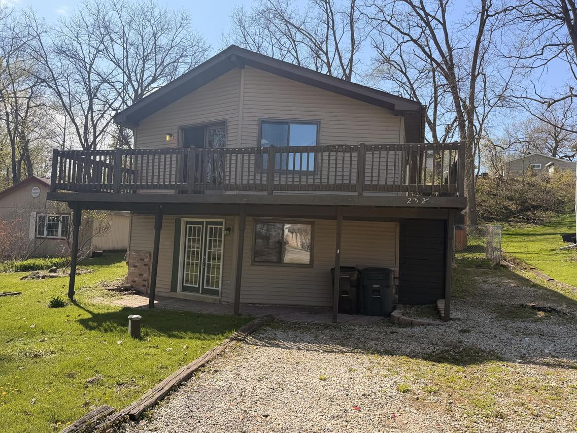 23826 62nd St, Paddock Lake, WI 53168