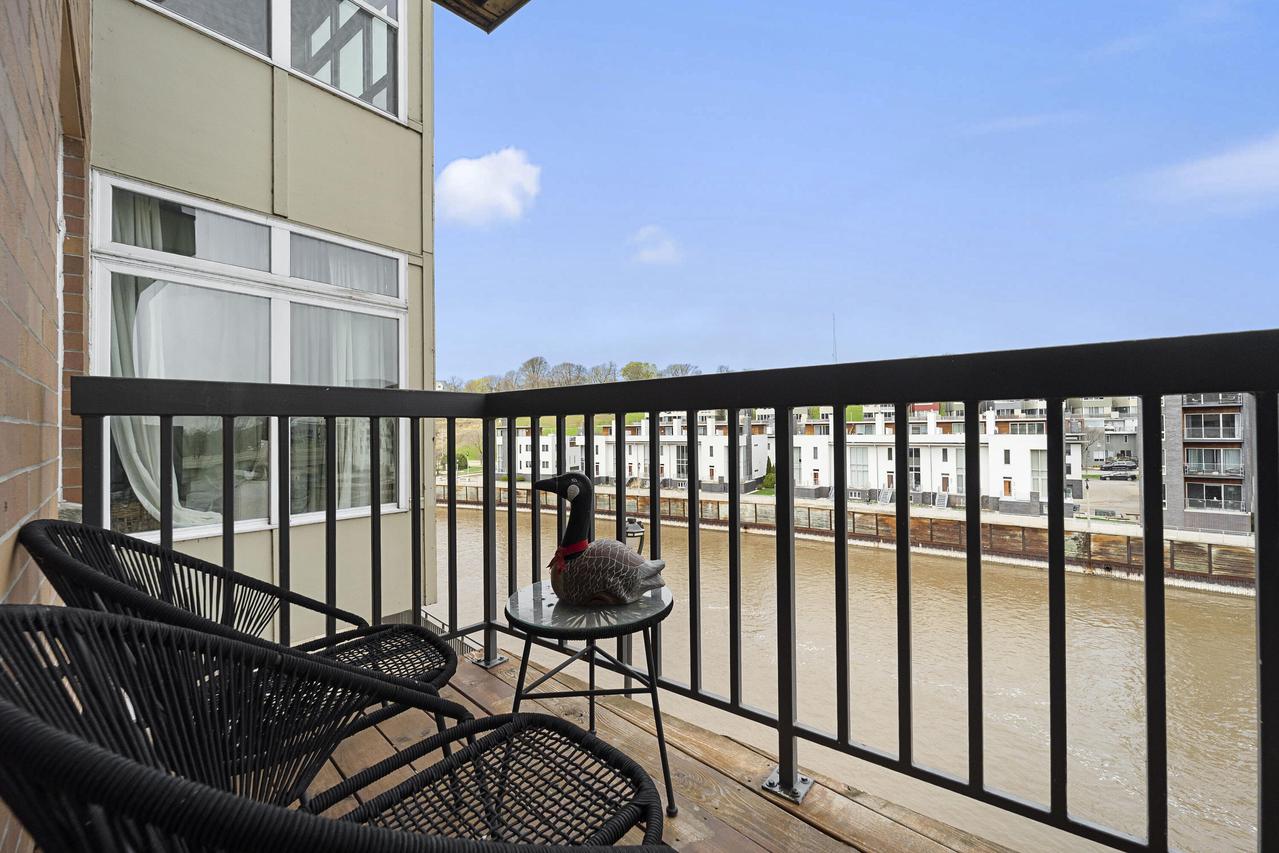 1905 N Water St #204, Milwaukee, WI 53202