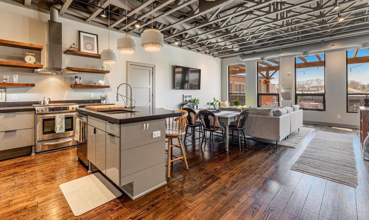 1251 Washington St ##4, Grafton, WI 53024