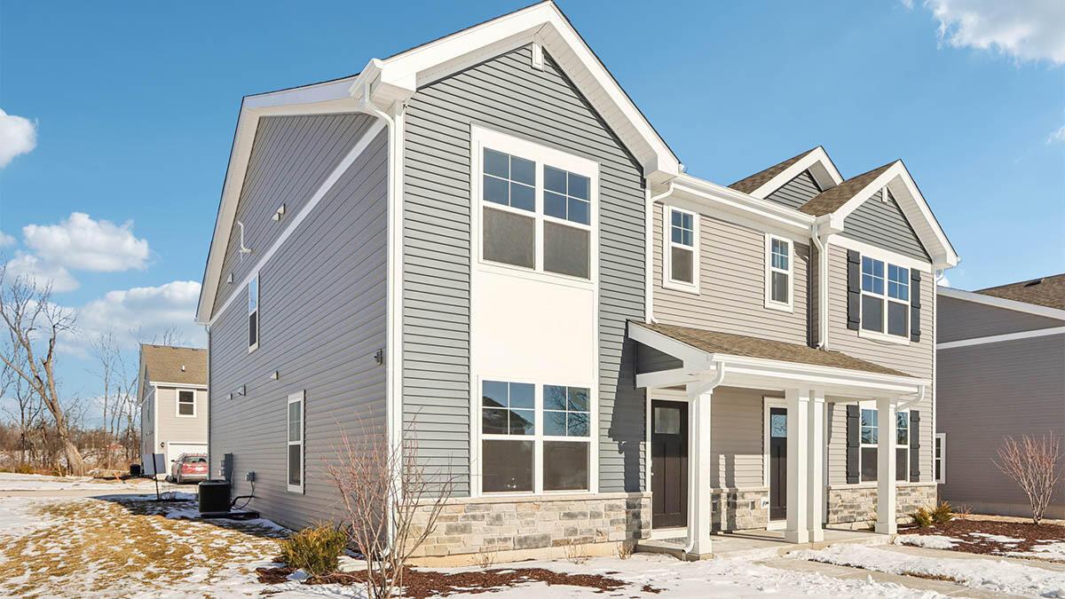 1008 58th Rd, Union Grove, WI 53182