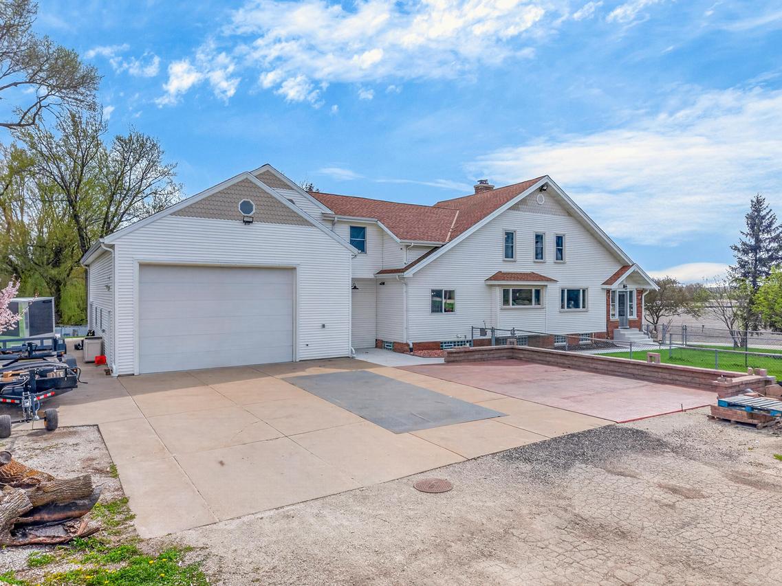 S25W27133 Rocky Hills, Waukesha, WI 53188