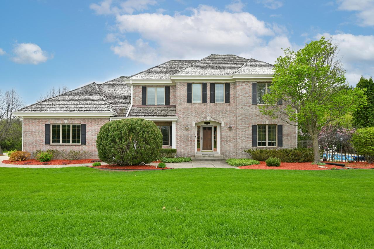 17155 Vanderbilt St., Brookfield, WI 53005