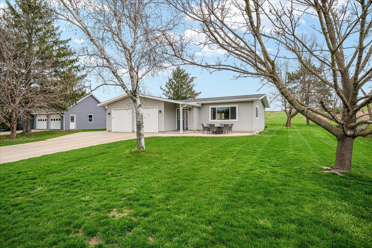 112 Ulland Ave, Westby, WI 54667