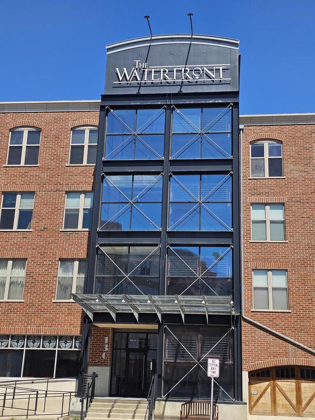 130 S Water St #216, Milwaukee, WI 53204