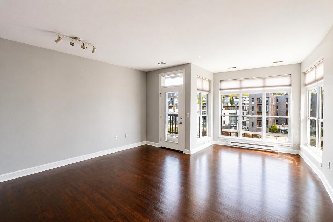 1905 N Water St #205, Milwaukee, WI 53202